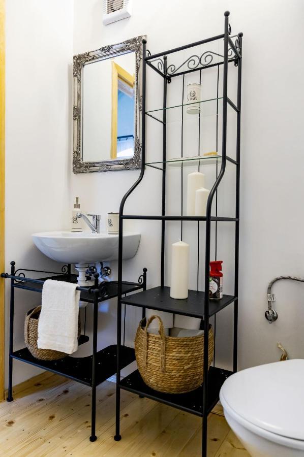 Apartman Charlotte V Dome So Studnou Na Streche Банска-Штьявница Экстерьер фото